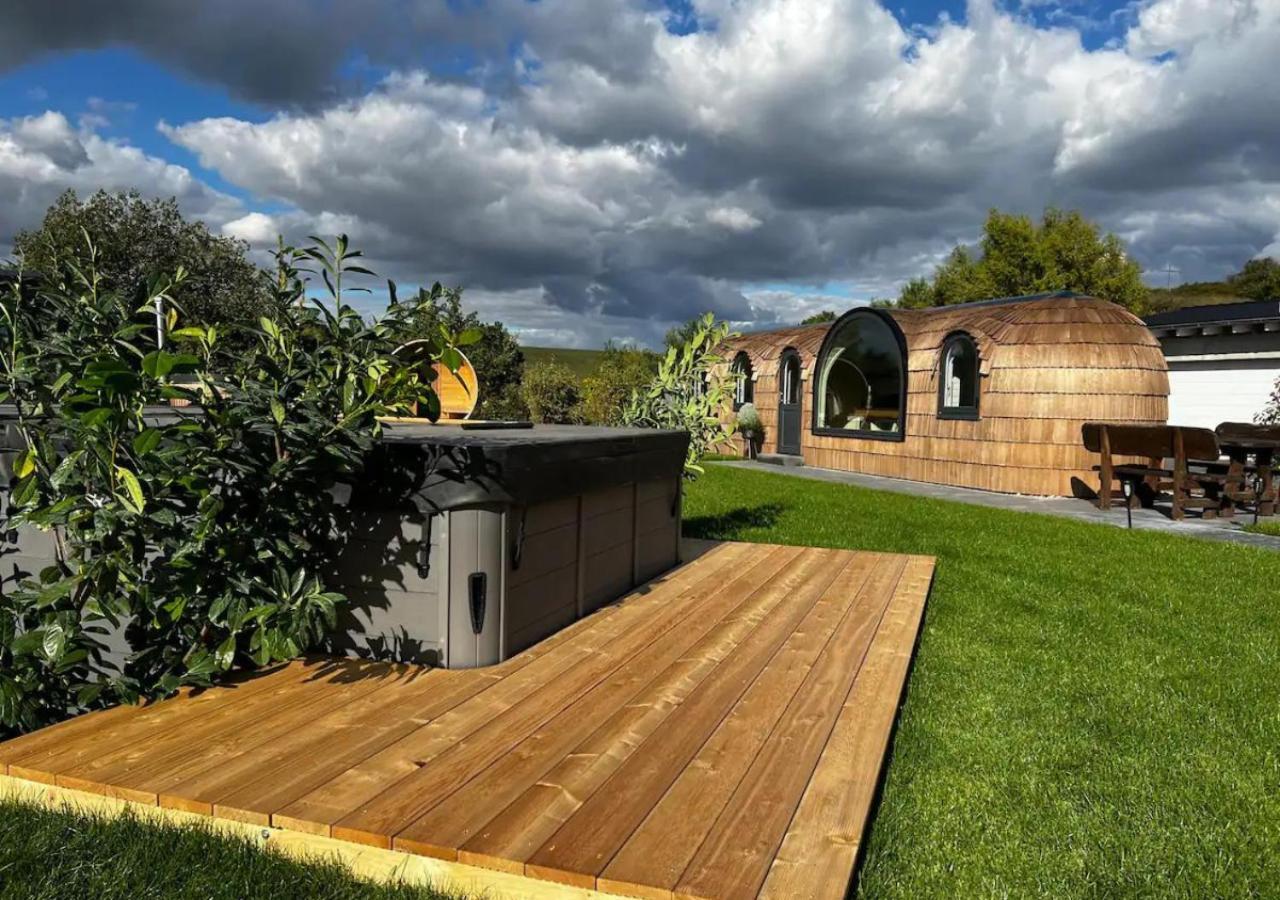 Tirolian Lodge North, Whirlpool, Sauna, Lagerfeuer Bundorf Exterior foto